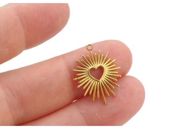 Breloque soleil cœur doré 22 mm – Acier inox PVD bijoux DIY