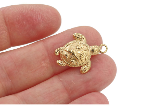 Charm tortue dorée – Acier inox 304 – Bijou DIY été – 23,5 mm