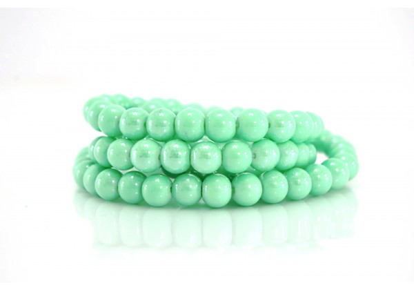 10 Perles en verre ultra brillantes - Diam. 8 mm - Couleur Effet Irisé Vert Pâle