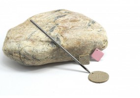 Emporte Pièce à frapper - Poinçon pour percer le cuir ou plastique - Diamètre : 1 mm