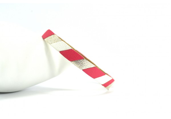 DIY - Kit Bracelet "Diamond Square" - Kit pour la réalisation d'un bracelet Jonc en Cuir - Couleurs adaptables selon vos envies