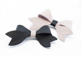Plumes en cuir personnalisable