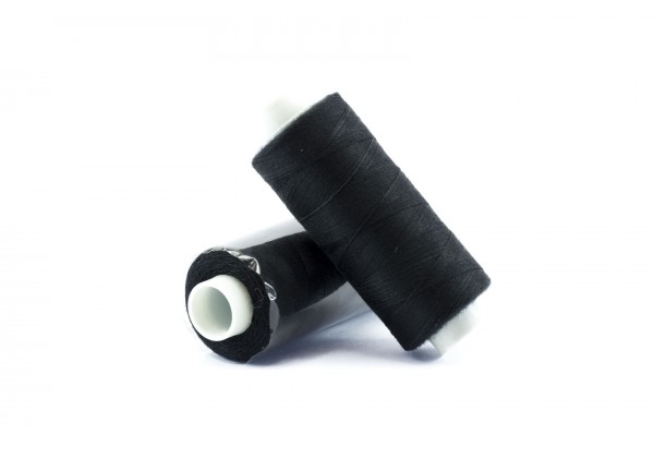 1 Bobine de Fil pour Couture - 100% Polyester - Couleur Noir