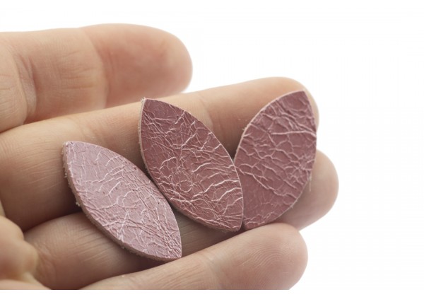 Feuilles Pétales de cuir